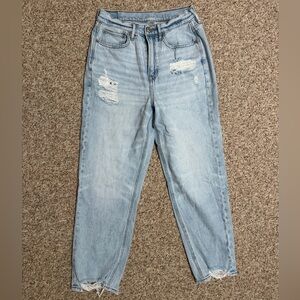 American Eagle Outfitters Light Blue Boyfriend Jeans